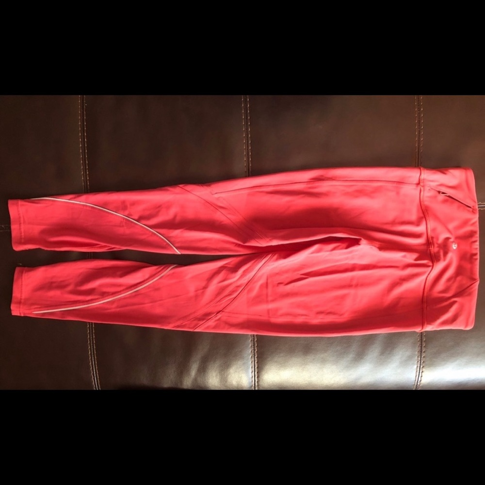 Lululemon Nulux pants size 4